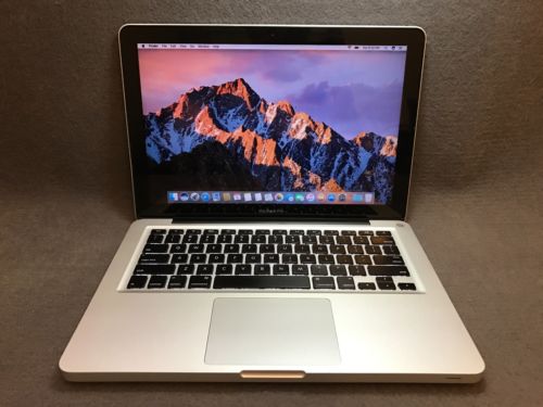 Apple MacBook Pro Core i7 2.2 GHz 17' 4GB Ram 750GB HDD