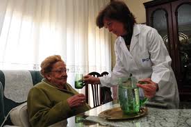 Se buscan trabajadores en residencias de ancianos
